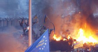 'Shocked' Ukraine Olympic chief Bubka urges end to violence
