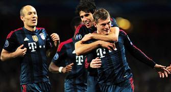 Champions League: Bayern win at Arsenal, Atletico beat Milan