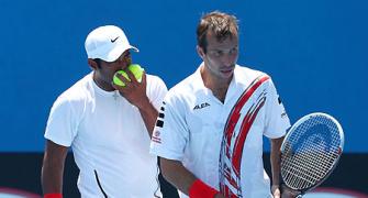 Australian Open: Paes-Stepanek advance, Bopanna-Qureshi ousted