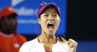 PHOTOS: Li Na beats Cibulkova to clinch Australian Open final