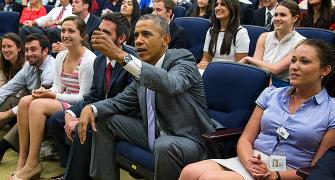 PHOTOS: Presidents Obama, Hollande struck by World Cup fever!