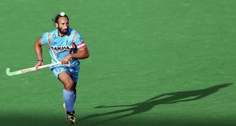 CWG chit-chat: Sardar reprimanded for 'inappropriate physical conduct'