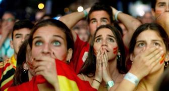 Fan Zone: After World Cup exit, beer lifts Spanish fans