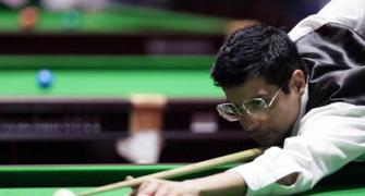 Sports Shorts: Kamal Chawla in Asian snooker semis