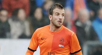 World Cup chit-chat: Injury puts Van Der Vaart out
