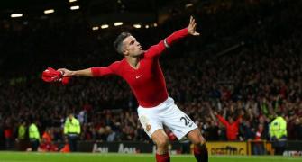 Contract extension in the offing for United's Van Persie