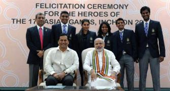 PM hosts Asian Games medallists, lauds their feats