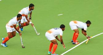 Arch-rivals Pakistan edge India in hockey thriller