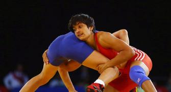 Women's wrestling: Vinesh Phogat, Sakshi Malik book Rio berth