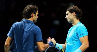 Federer says 'struggling' Nadal still favourite to win French Open