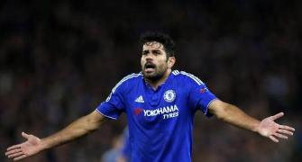 I was wrong to throw bib at Mourinho, says Chelsea's Costa