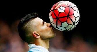 City's Aguero to join Independiente after World Cup