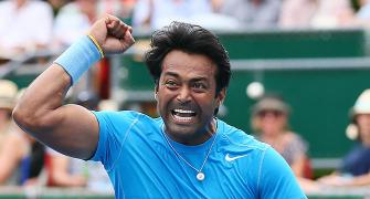 Paes creates world record in India's stunning comeback win