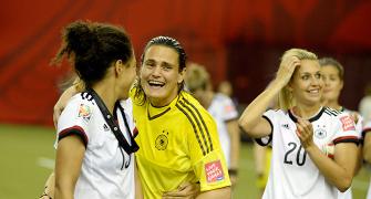 Women's World Cup: Germans break French hearts
