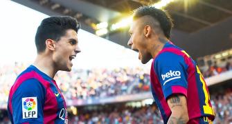 European Soccer Roundup: Barca close in on title, PSG almost there