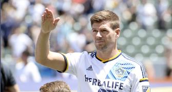 Gerrard to train with Liverpool...but rules out loan return