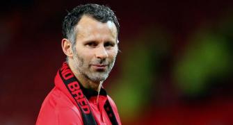 Giggs would make perfect Manchester United manager, says Beckham