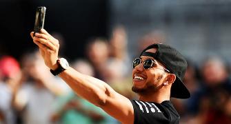 Hamilton under no extra pressure as record title beckons