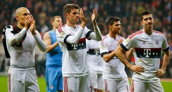 Bundesliga: Eintracht end Bayern's winning league run with draw