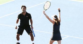 Paes wins US Open mixed doubles and scripts record. Congratulate him!