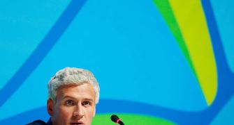 US swimmer Ryan Lochte robbed at gunpoint in Rio