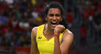 World Championships: Sindhu storms into semis; Saina knocked out