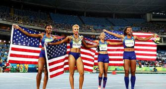 US win sixth straight gold in women's 4x400 relay