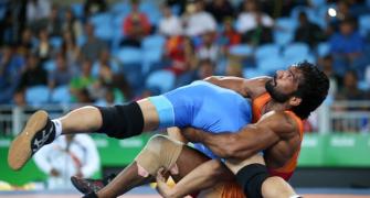 Wrestling: Shock defeat for Yogeshwar in qualification round