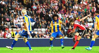 League Cup: Sunderland win; Burnley, Middlesbrough sent packing
