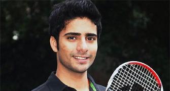 India's squash gold medalist to auction kidney to collect funds