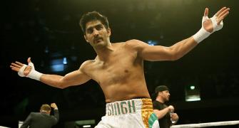Unbeaten Vijender to face Hope in WBO title bout in Delhi
