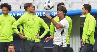 Euro: Can Germany top their group?