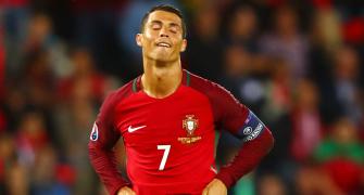 Angry Ronaldo throws reporter's microphone in lake
