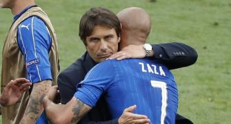 Euro 2016: Italy coach Conte still hammering away at his players