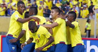 World Cup qualifiers: Late goals rescue Ecuador; Colombia