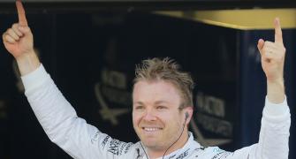 Russian Grand Prix: Rosberg makes it seven wins in a row
