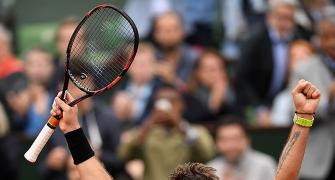 French Open PIX: Wawrinka, Murray reach quarters; Raonic ousted