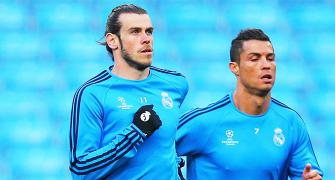 Aubameyang shortlisted along with Ronaldo, Bale for Ballon d'or award