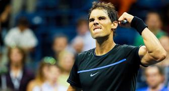 Rafael reigns under closed 'roof' at US Open