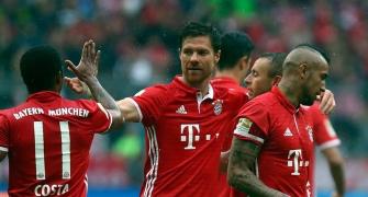 Bayern come back to beat Ingolstadt and stay top of table