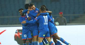 Indian football round-up: Goa outplay Delhi to move into ISL top spot