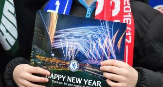 PHOTOS: EPL fans on New Year's Eve