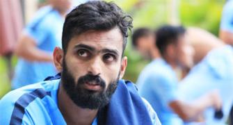 Sacked Vineeth gets Sports Ministry backing