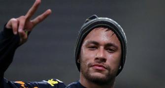 'Neymar played cat-and-mouse with Barca'