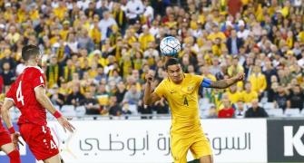 2018 FIFA World Cup qualifiers: Cahill's extra-time winner keeps Australia alive