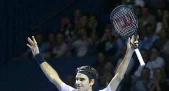 Federer outlasts Del Potro for eighth Basel title