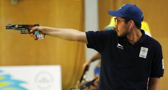 Routine shooting gold in bag, Anish worries about maths exam