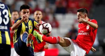 Champions League qualifiers: Ajax stumble, narrow win for Benfica