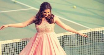 WATCH: Pregnant Sania Mirza hit the tennis court