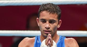 Asiad Boxing: Amit soldiers into final, injured Vikas settles for bronze